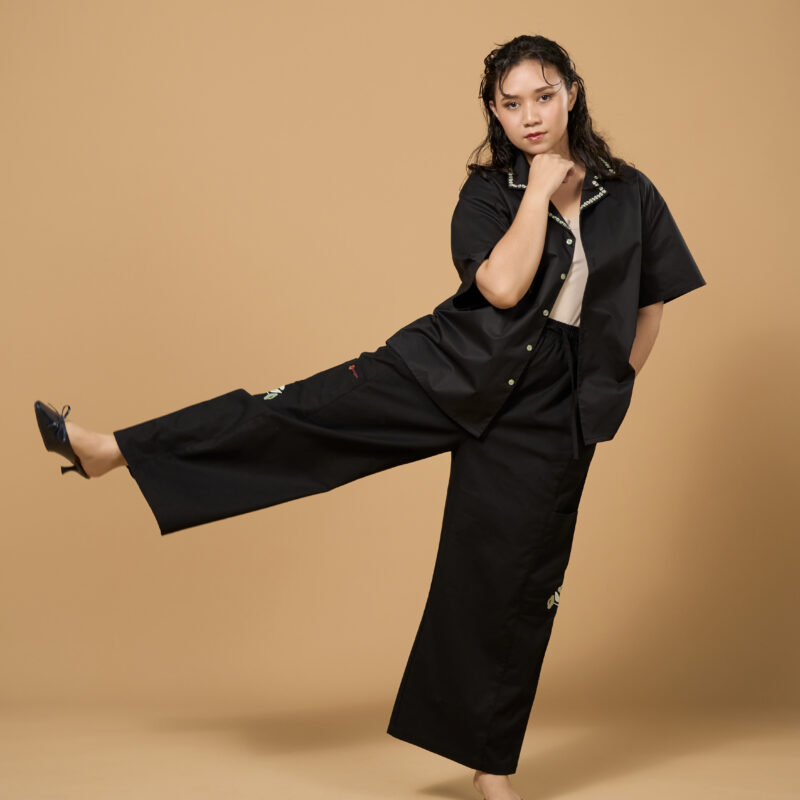 Rimbun Pants in Arang Black